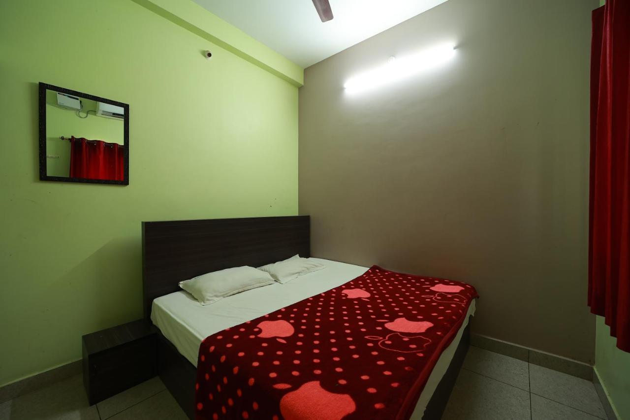Royal Casttle Residence Pondicherry Exterior photo